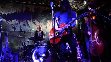 Eric Mcfadden – Whats in My Head